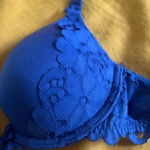 Lacy blue aerie bra! 32b